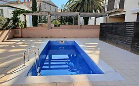 Apartamento en Centro de Tossa de Mar con parking y piscina